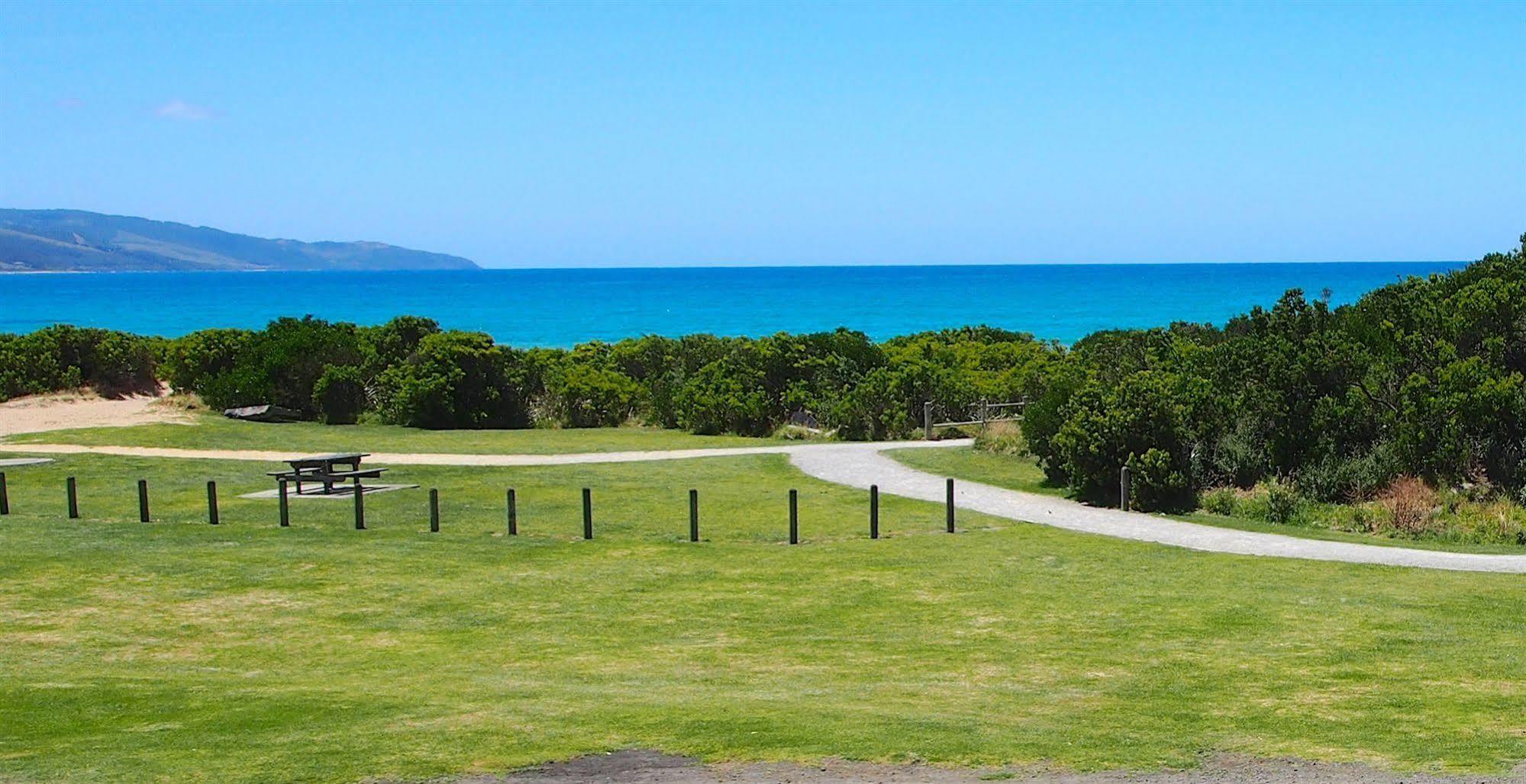 Apollo Bay Waterfront Motor Inn מראה חיצוני תמונה